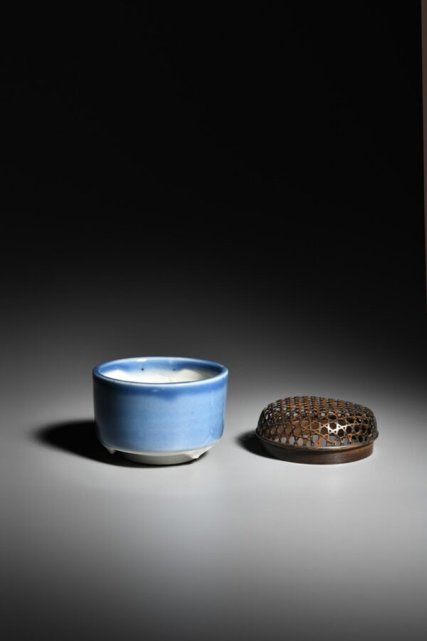 明 德化窯 藍釉香爐 - 明 德化 藍釉 香爐 奩