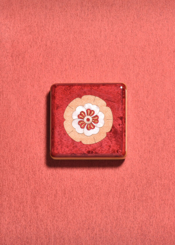 白奇 白奇楠 沉香 香膏 Balm Perfume AgardWood DamaskRose Frankincense Vetiver Aromatherapy EssentialOils
